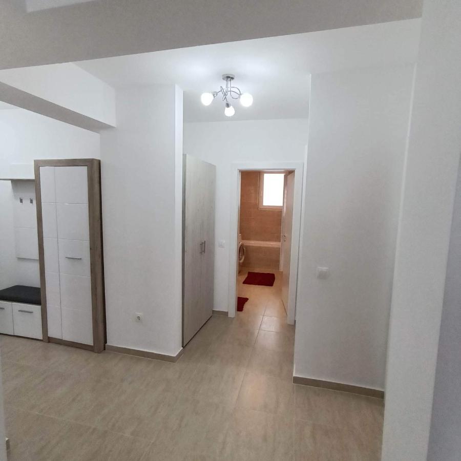 Neue, Moderne Penthousewohnung Sighişoara Buitenkant foto